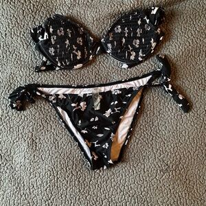 SHEIN Black Floral Bikini